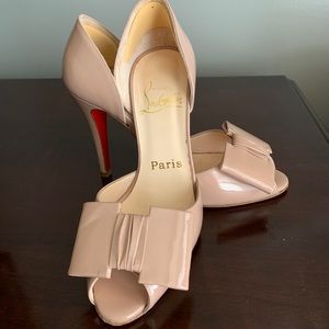 Christian Louboutin nude heels size 5 (35)